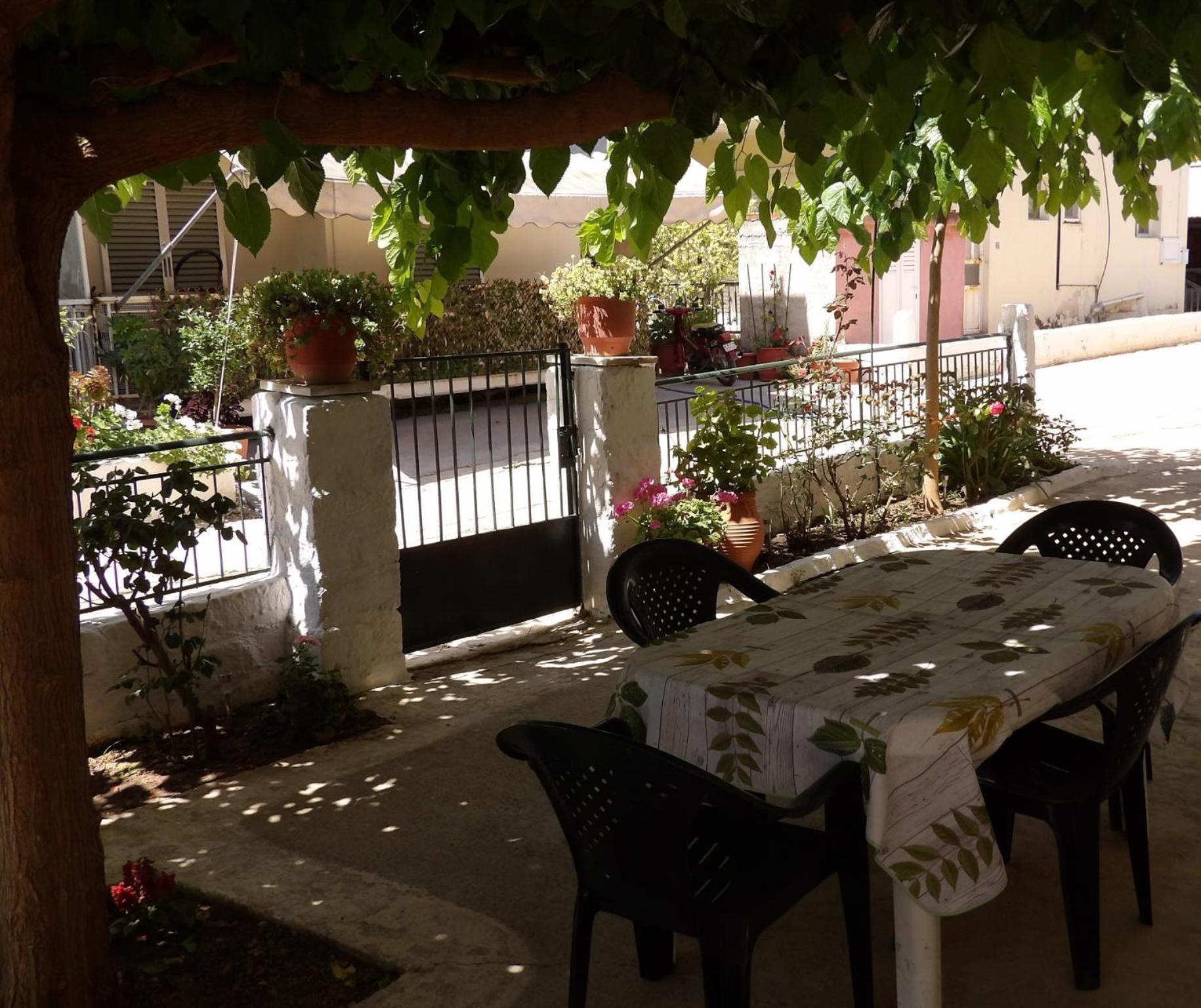 נאפפליו Vivari'S Family House מראה חיצוני תמונה